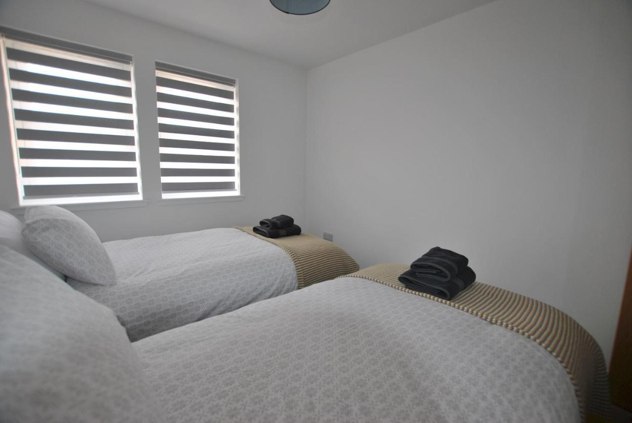 איינסטרטר Maeyar-Contemporary Apartment In Coastal Village מראה חיצוני תמונה